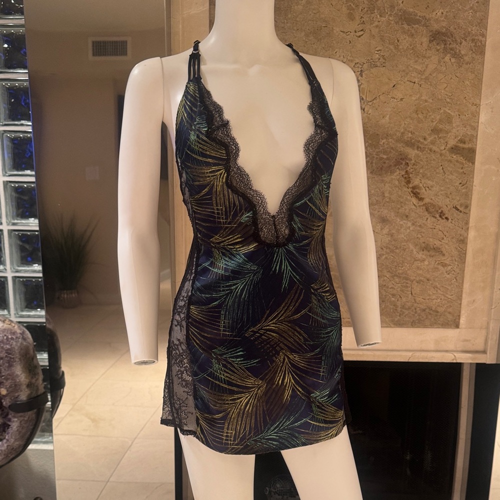 Victoria’s Secret Deep V Lace Racerback Slip